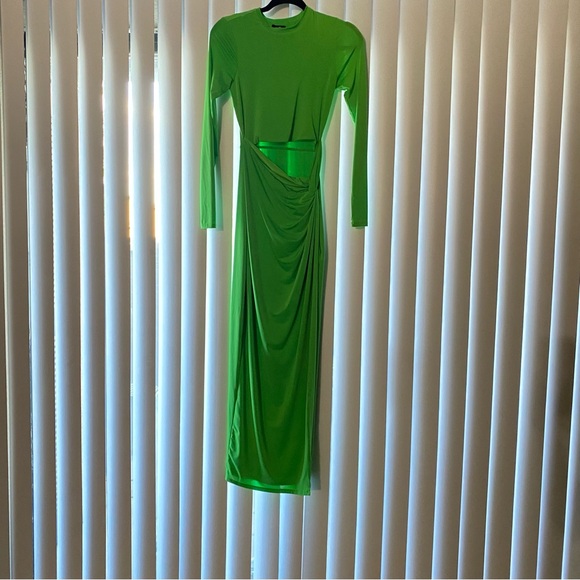 AFRM green gown - Picture 10 of 12
